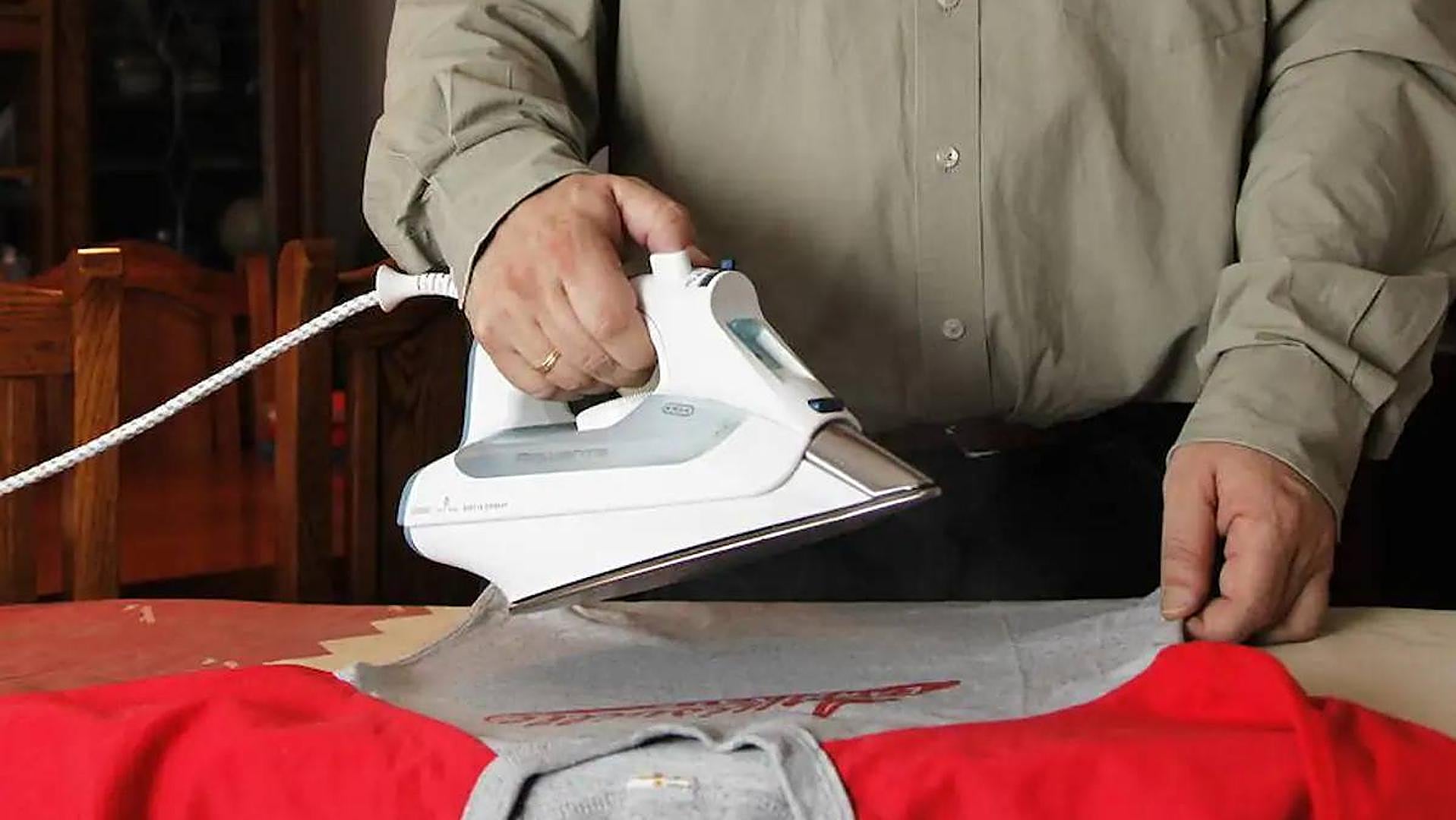 This is why you shouldn't use the viral trick of using aluminum foil